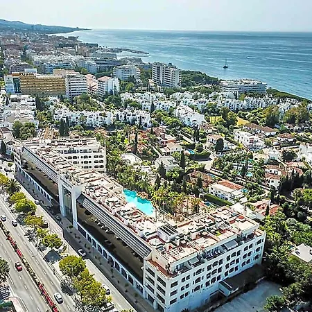 Guadalpin Apartment *
