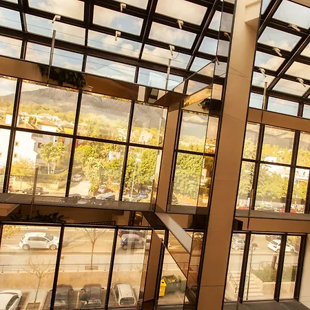 Guadalpin דירה *